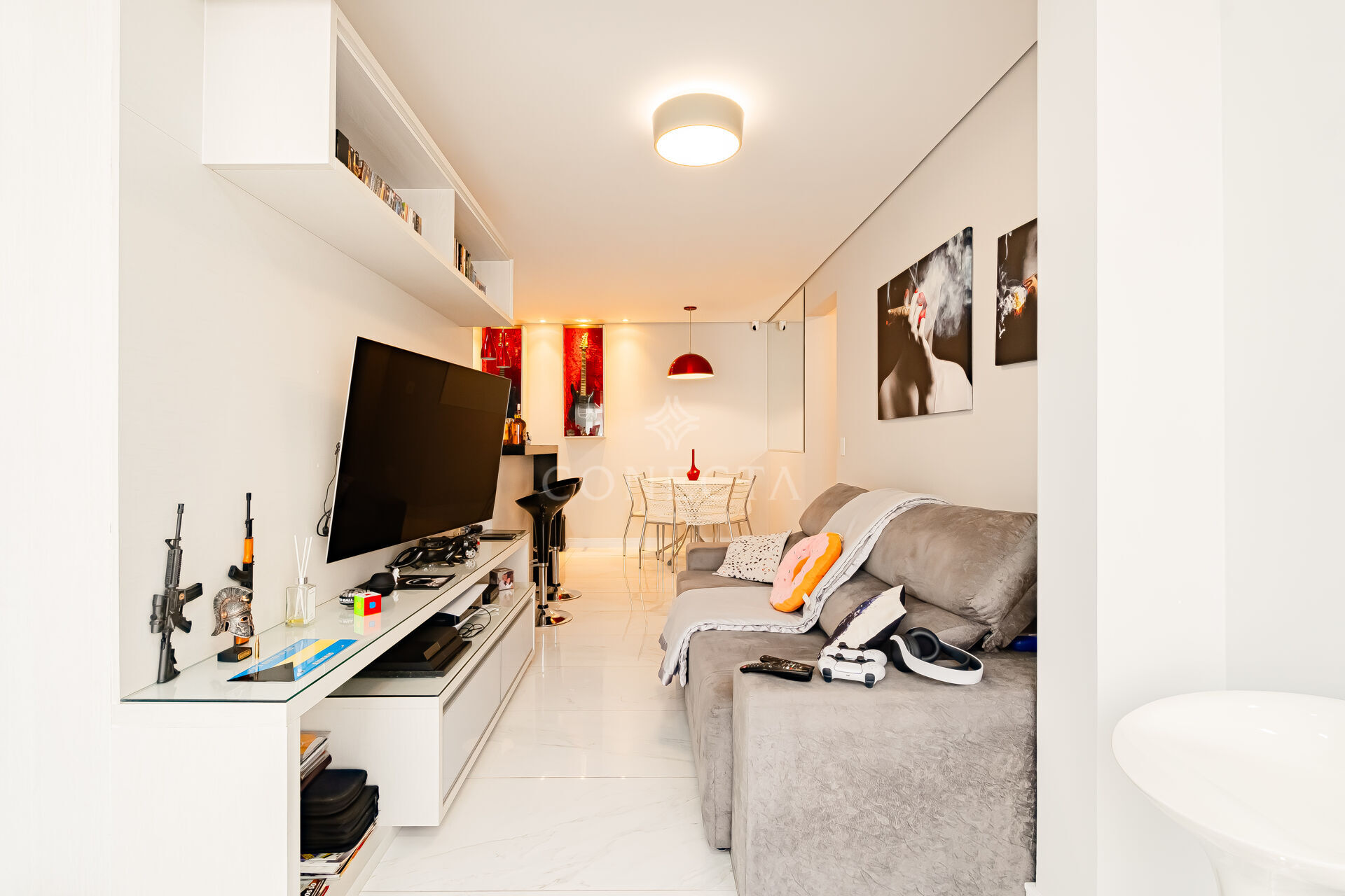 Apartamento à venda com 2 quartos, 63m² - Foto 4