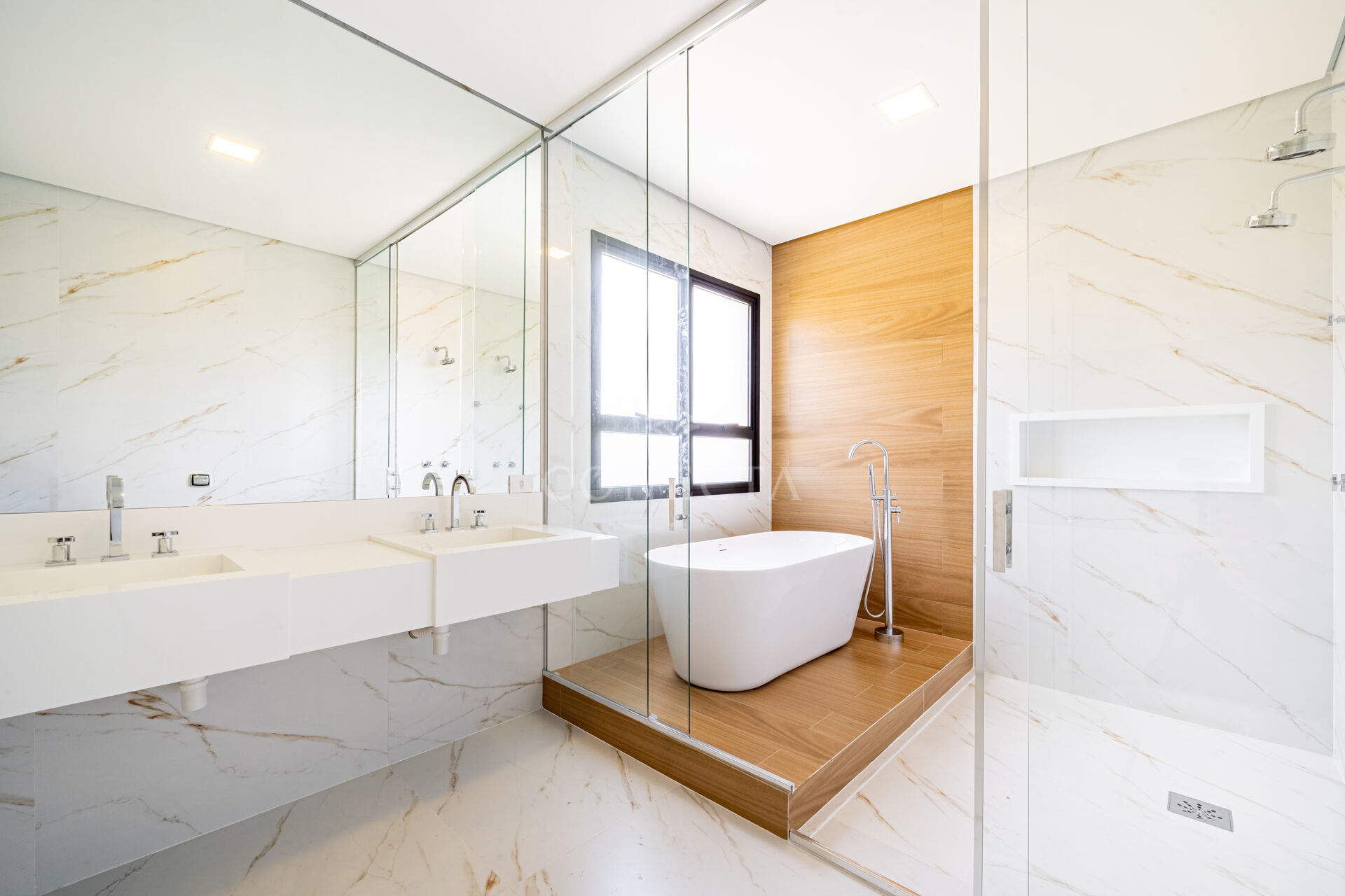 Casa, 4 quartos, 350 m² - Foto 39