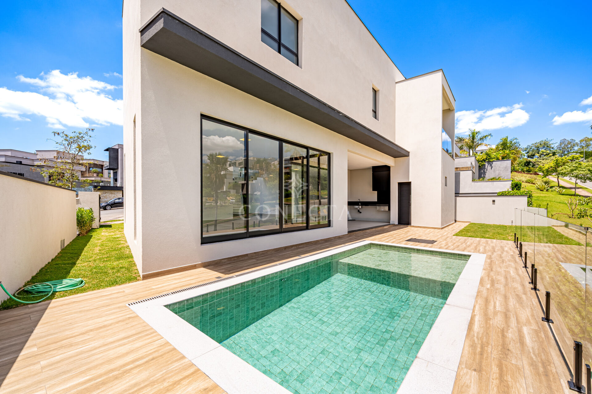 Casa, 4 quartos, 350 m² - Foto 2