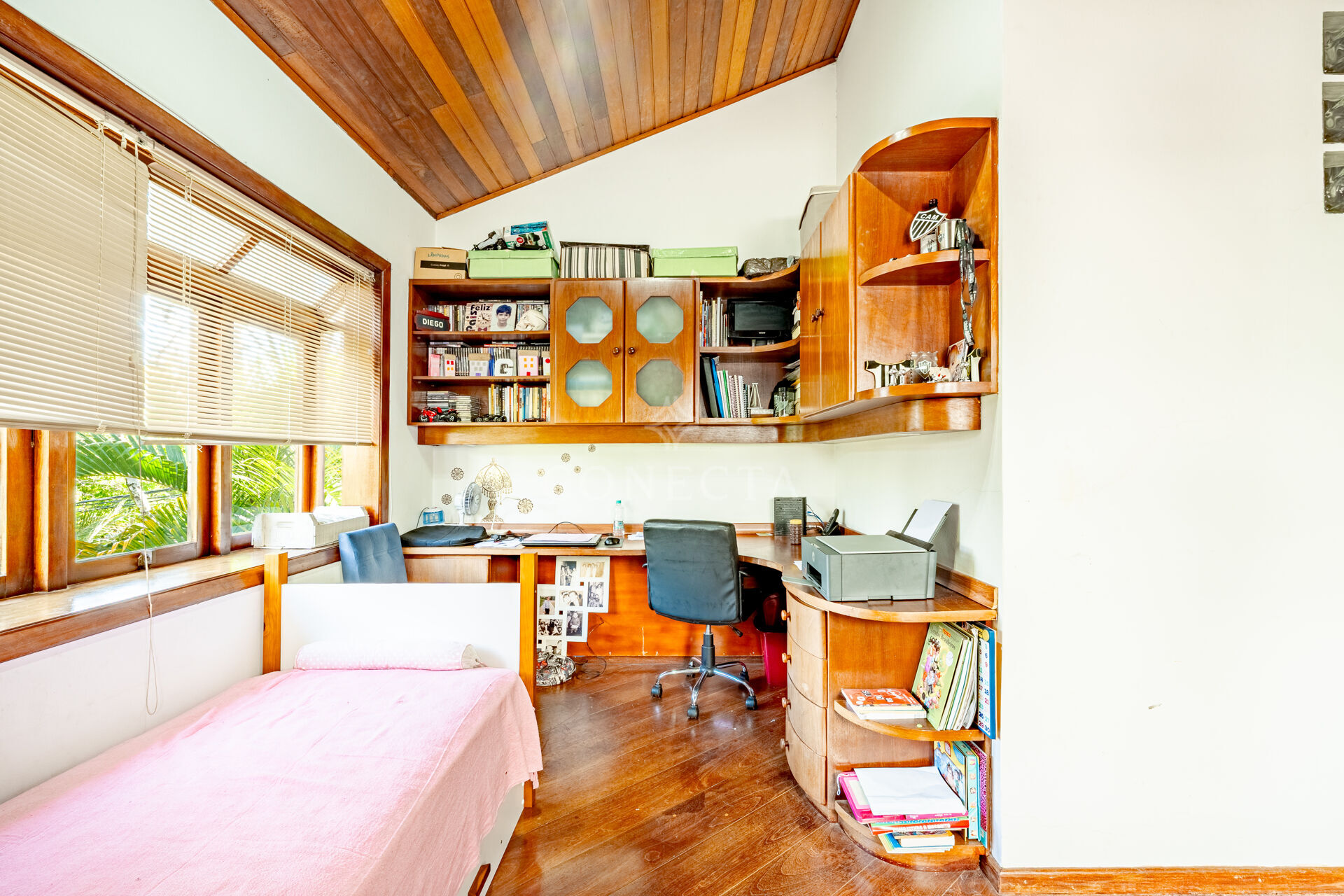 Casa, 4 quartos, 340 m² - Foto 31