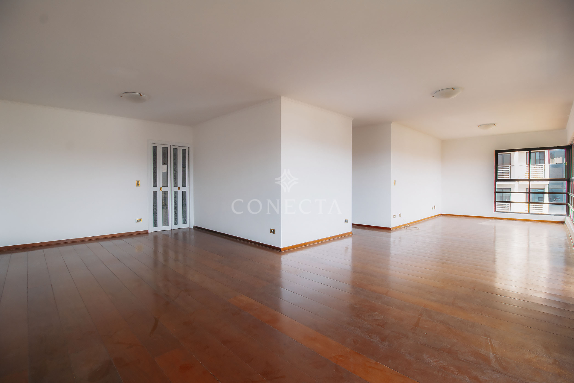 Apartamento à venda com 3 quartos, 168m² - Foto 4