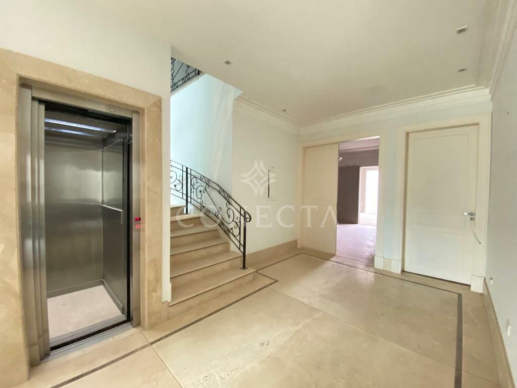 Casa à venda com 4 quartos, 1125m² - Foto 8