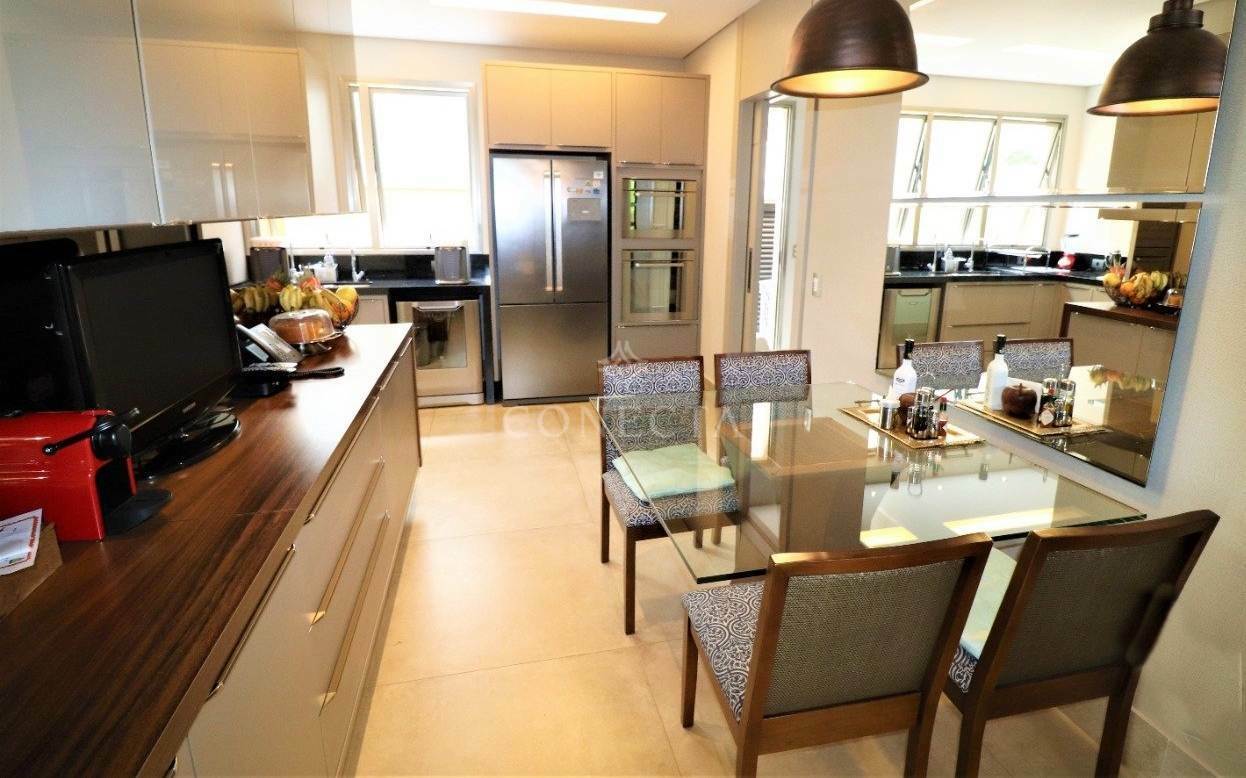 Casa à venda com 4 quartos, 448m² - Foto 9