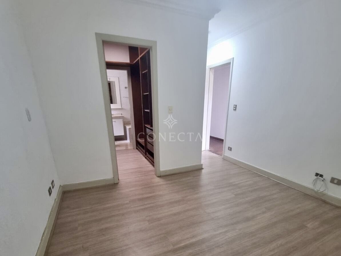 Casa, 4 quartos, 240 m² - Foto 8