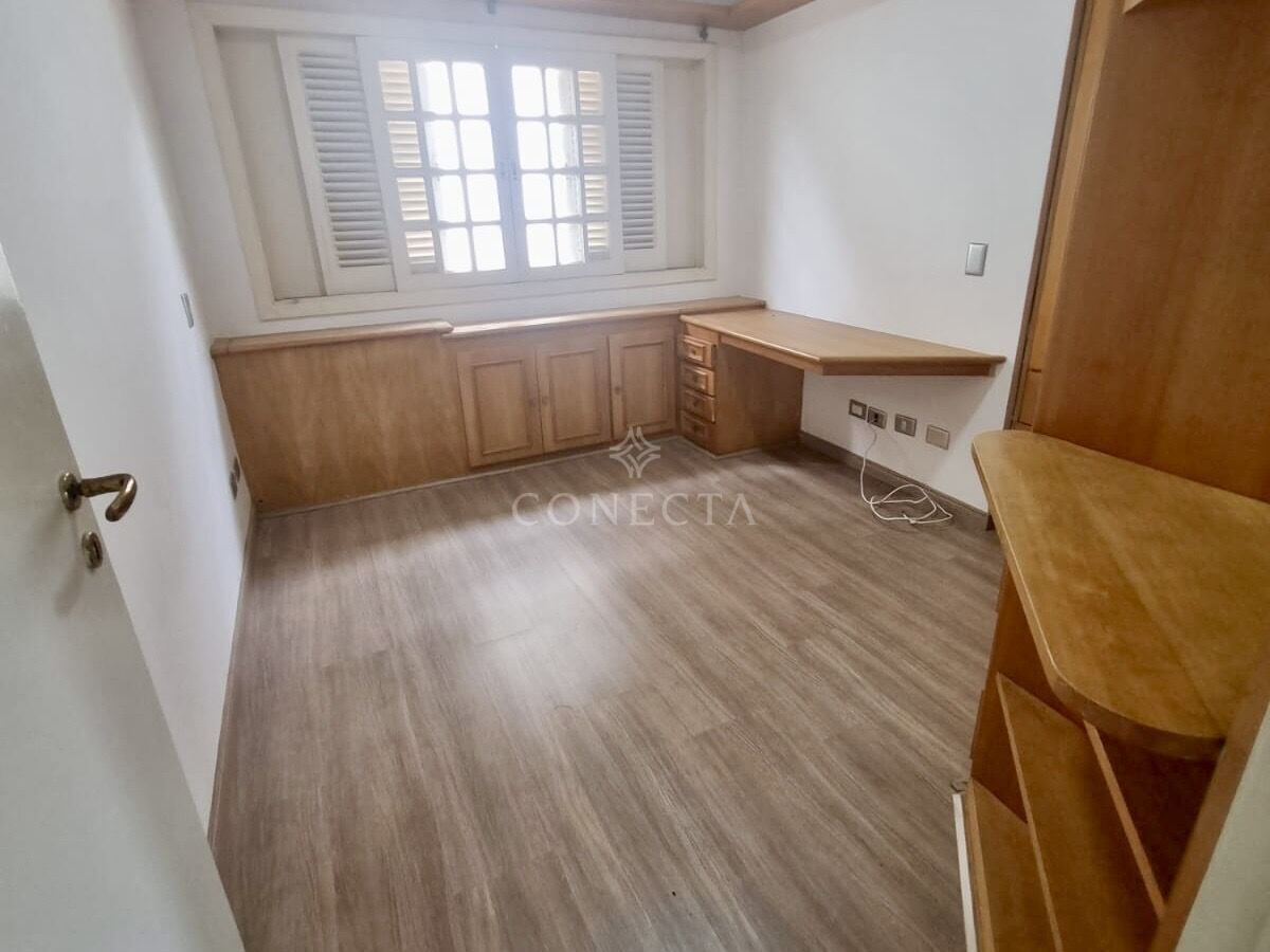 Casa, 4 quartos, 240 m² - Foto 6