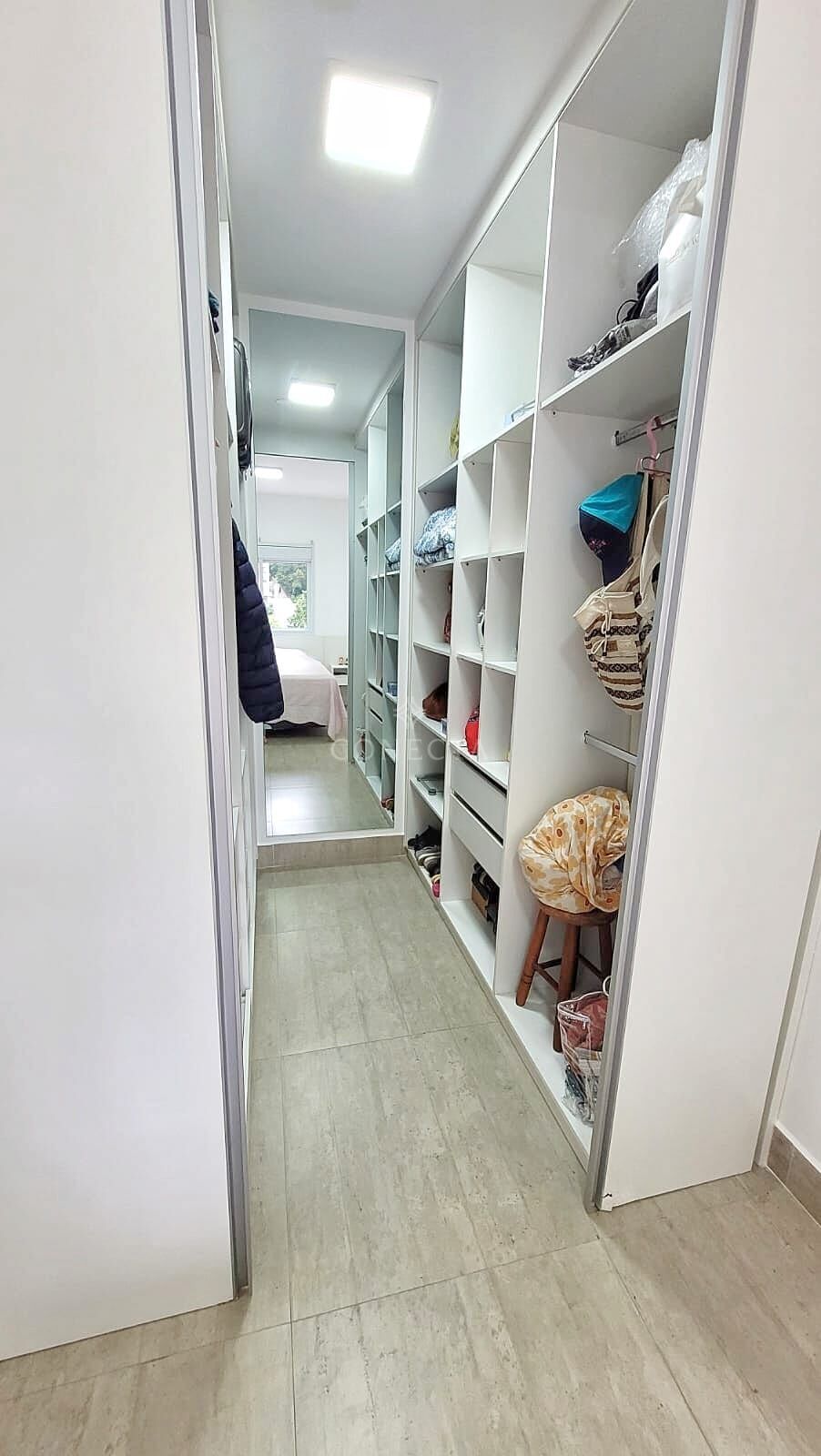 Apartamento à venda com 1 quarto, 50m² - Foto 13