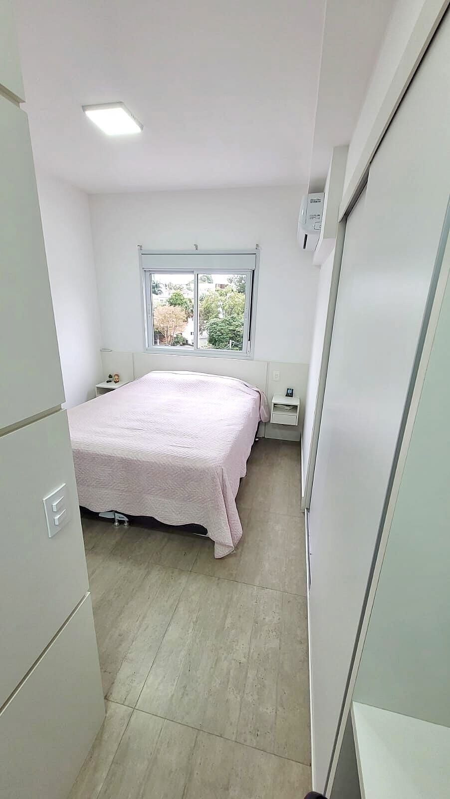 Apartamento à venda com 1 quarto, 50m² - Foto 9