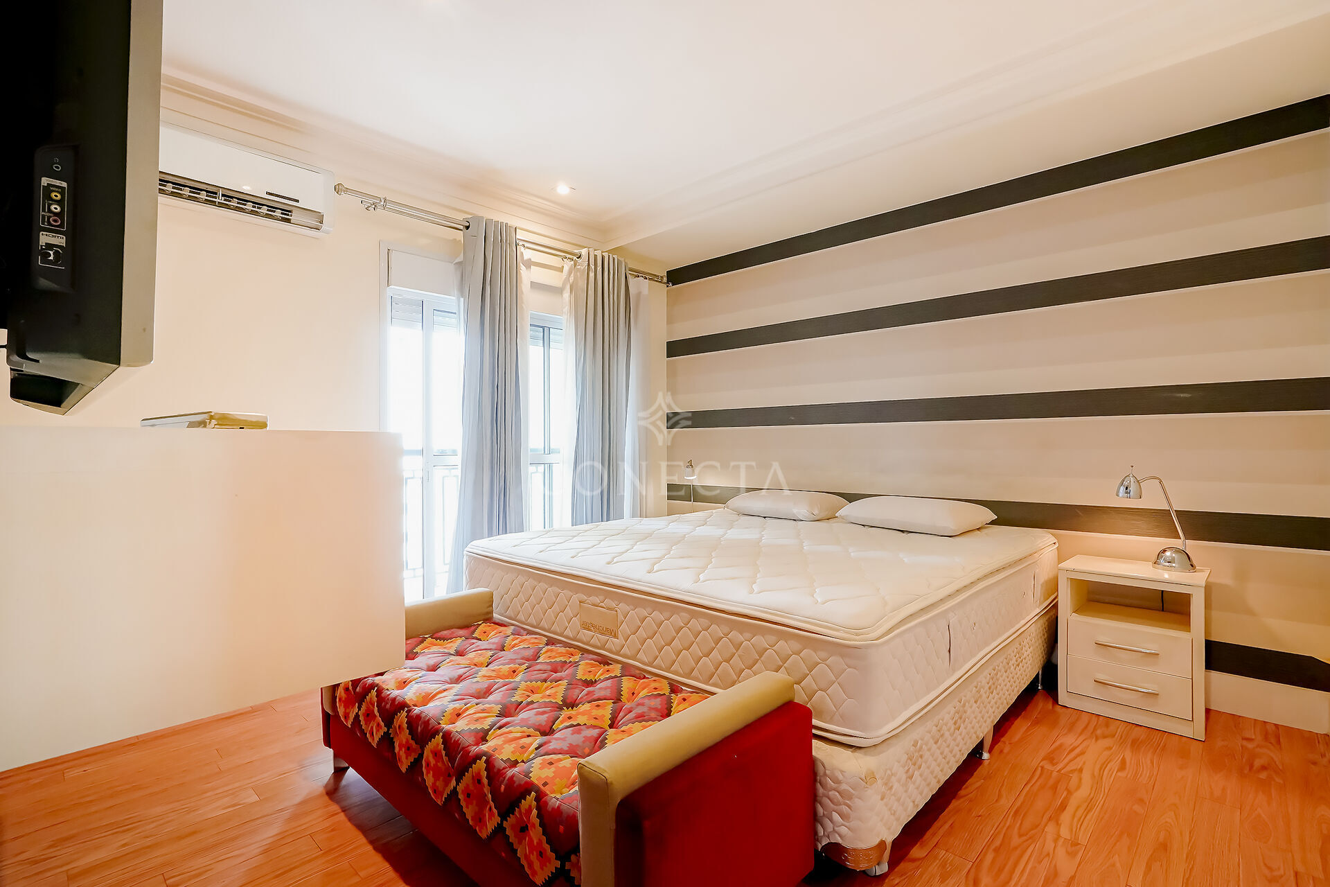 Apartamento para alugar com 2 quartos, 220m² - Foto 13