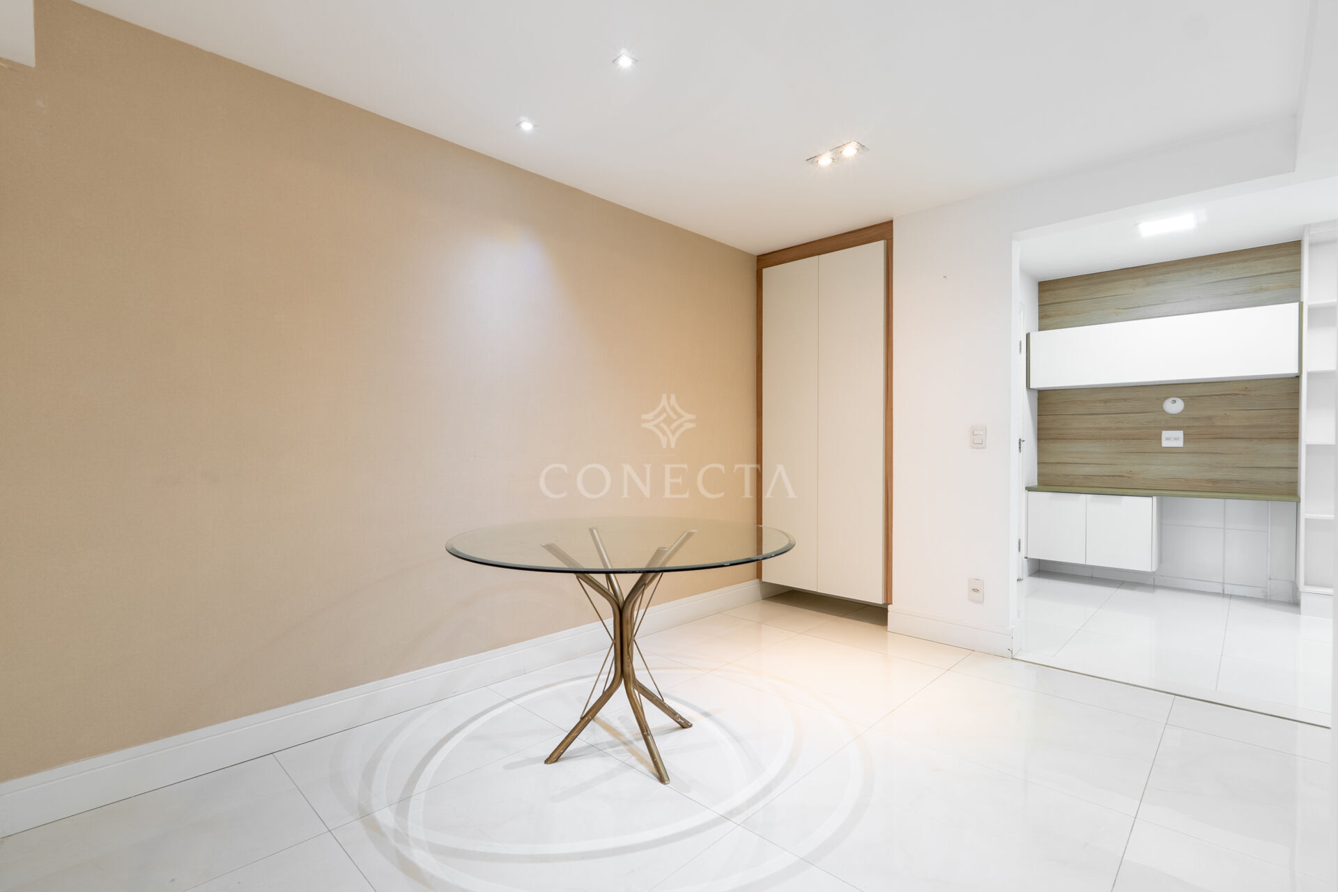 Apartamento à venda com 4 quartos, 243m² - Foto 19