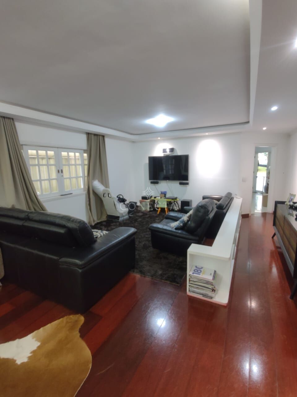 Casa à venda com 4 quartos, 338m² - Foto 5