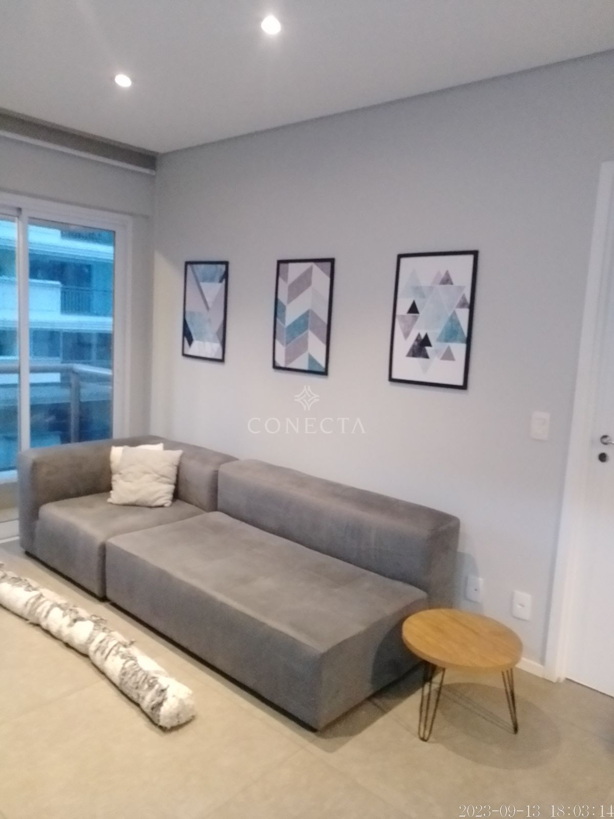 Apartamento à venda com 1 quarto, 49m² - Foto 1