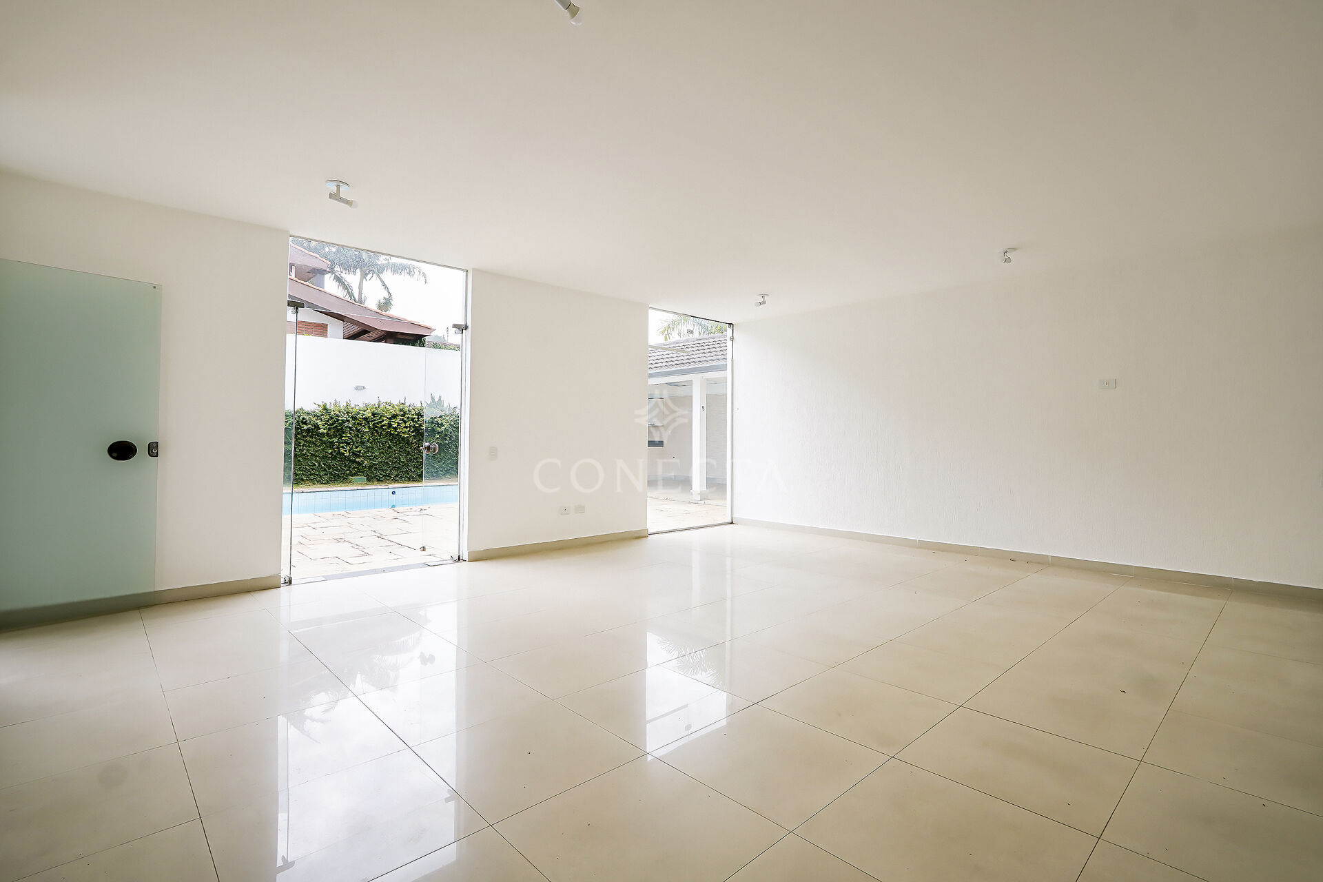 Casa à venda com 4 quartos, 620m² - Foto 16