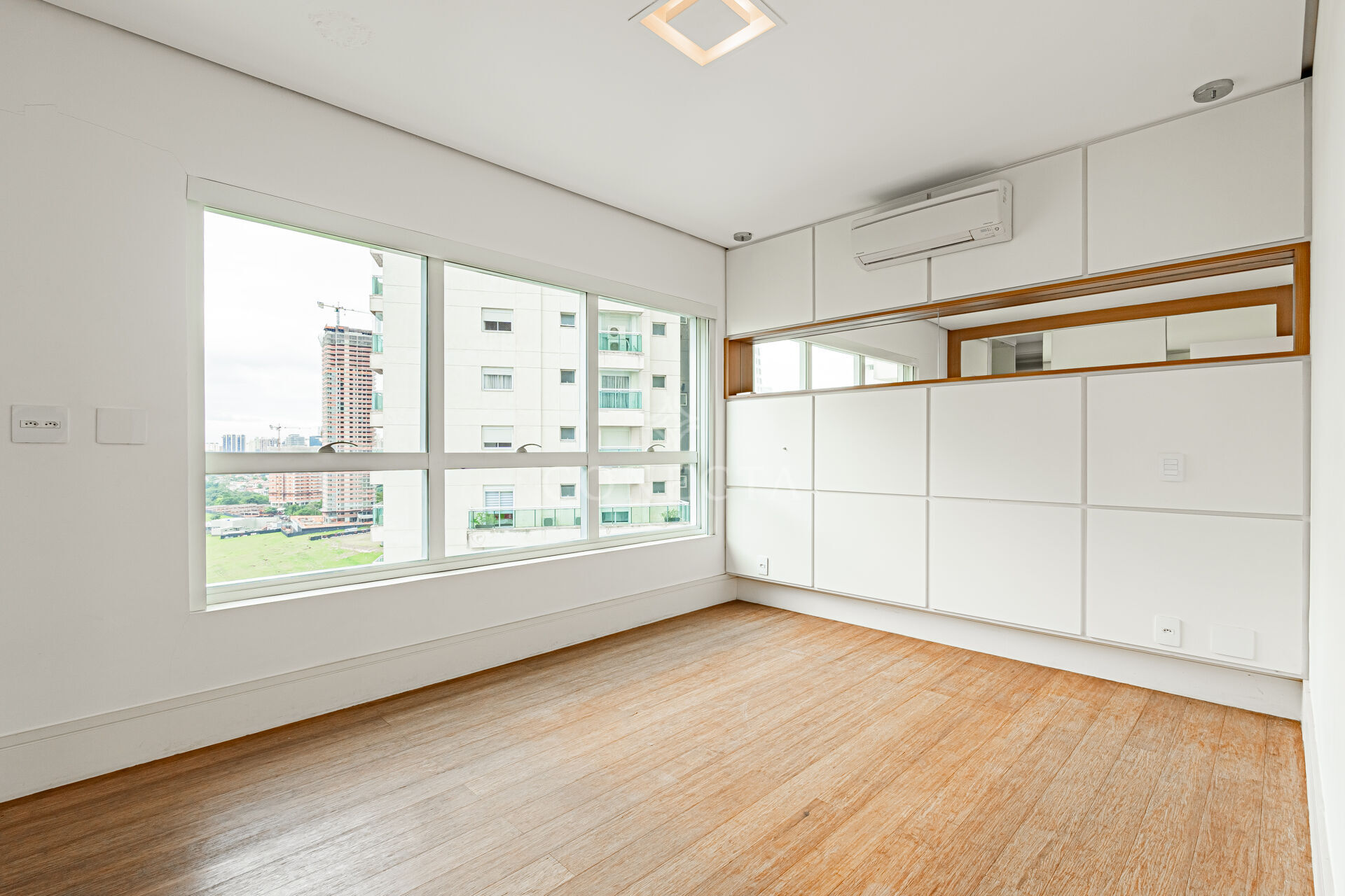 Apartamento para alugar com 3 quartos, 138m² - Foto 21