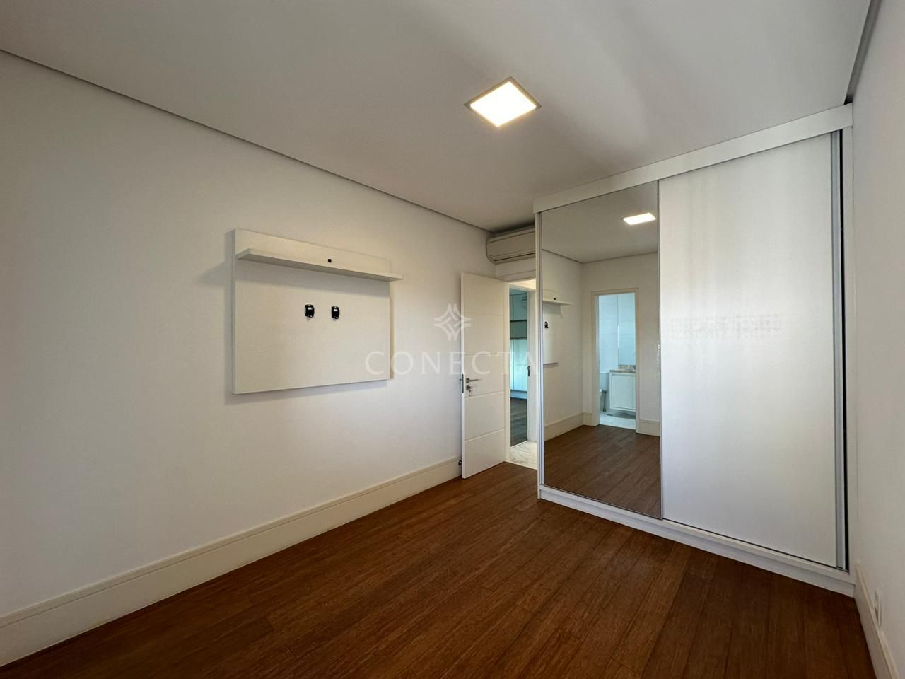 Apartamento para alugar com 3 quartos, 138m² - Foto 5