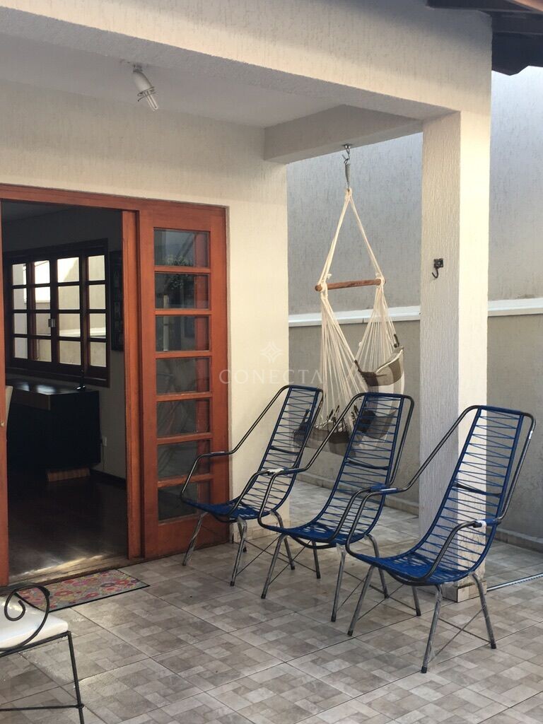 Casa à venda com 3 quartos, 240m² - Foto 19