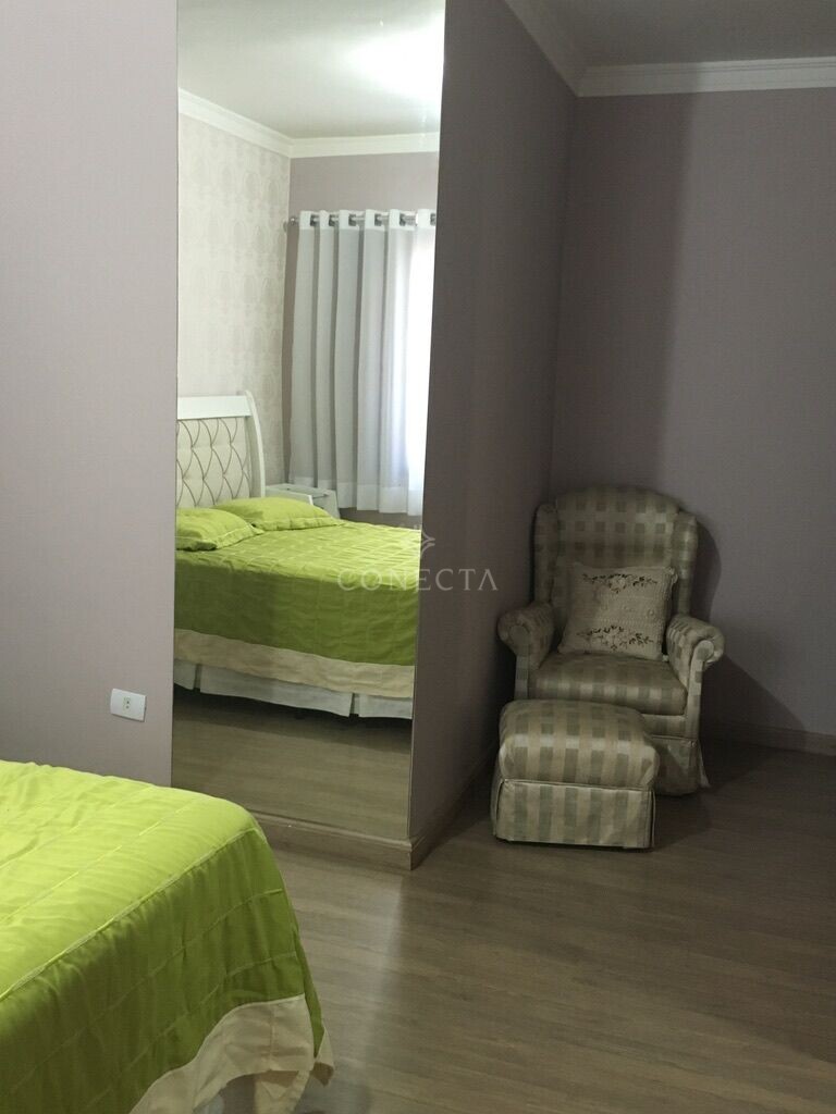 Casa à venda com 3 quartos, 240m² - Foto 8