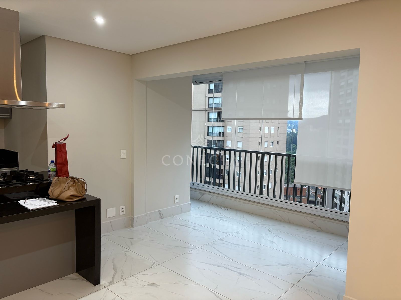 Apartamento para alugar com 3 quartos, 110m² - Foto 3