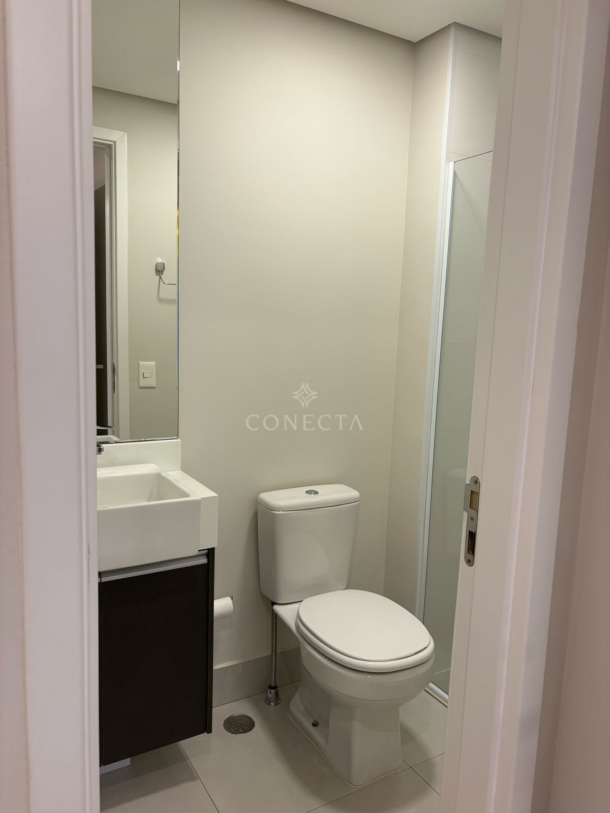 Apartamento para alugar com 3 quartos, 110m² - Foto 13