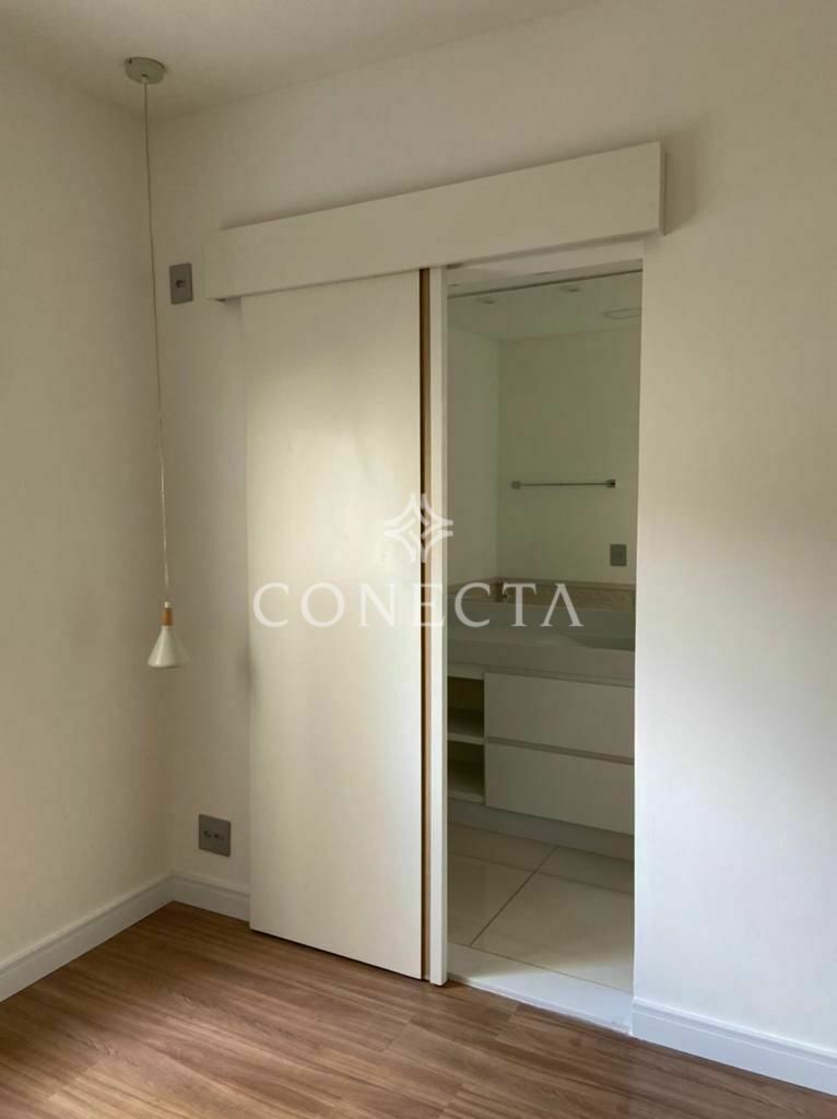 Apartamento à venda com 3 quartos, 235m² - Foto 22