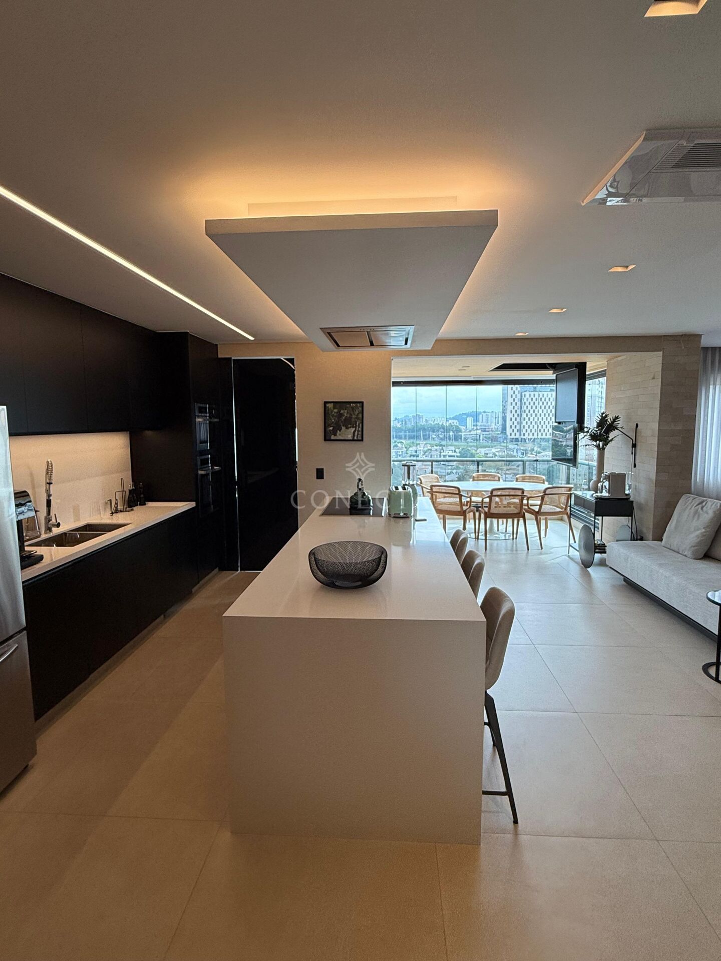 Apartamento à venda com 2 quartos, 112m² - Foto 8