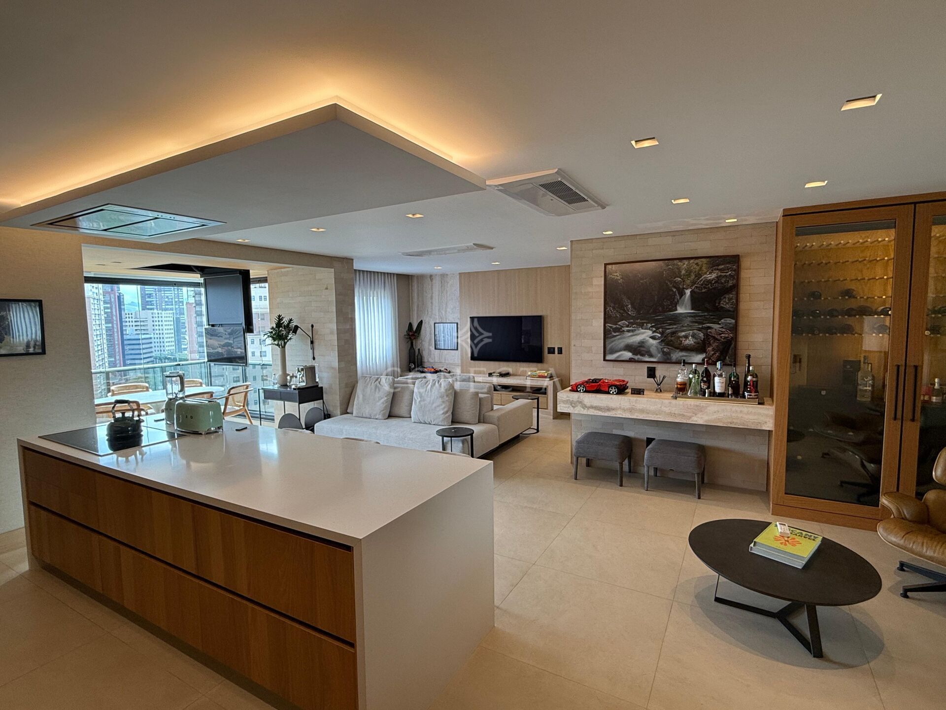 Apartamento à venda com 2 quartos, 112m² - Foto 4
