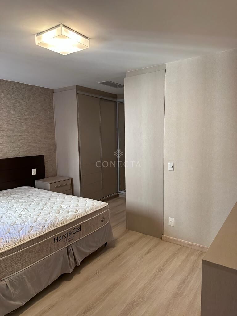Apartamento para alugar com 3 quartos, 235m² - Foto 10