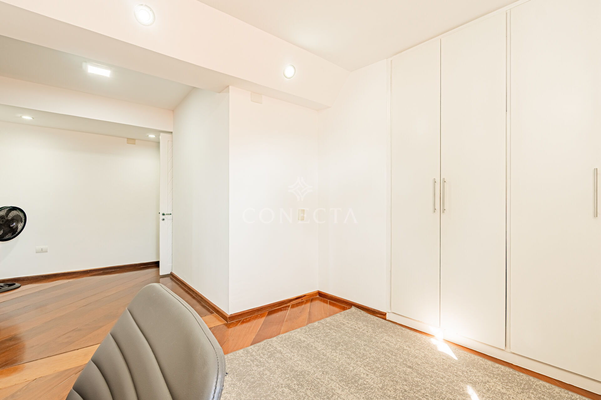 Casa, 4 quartos, 348 m² - Foto 40