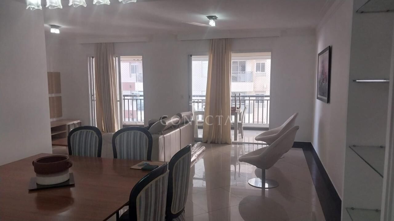 Apartamento para alugar com 3 quartos, 170m² - Foto 2