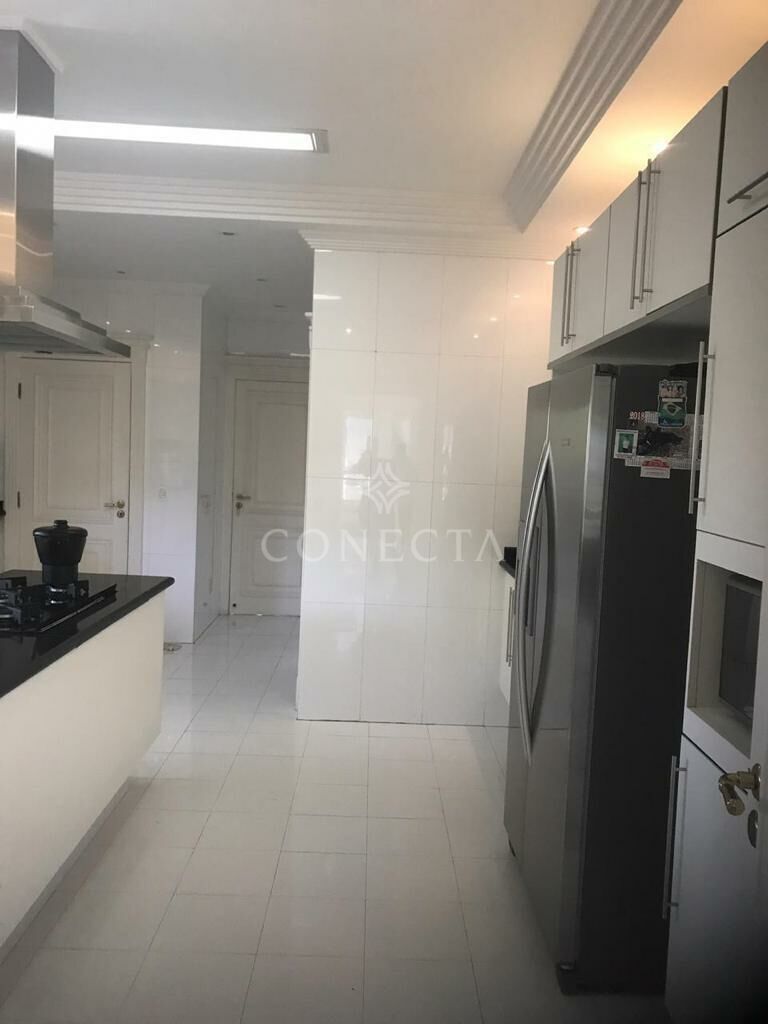 Casa à venda com 4 quartos, 1200m² - Foto 6