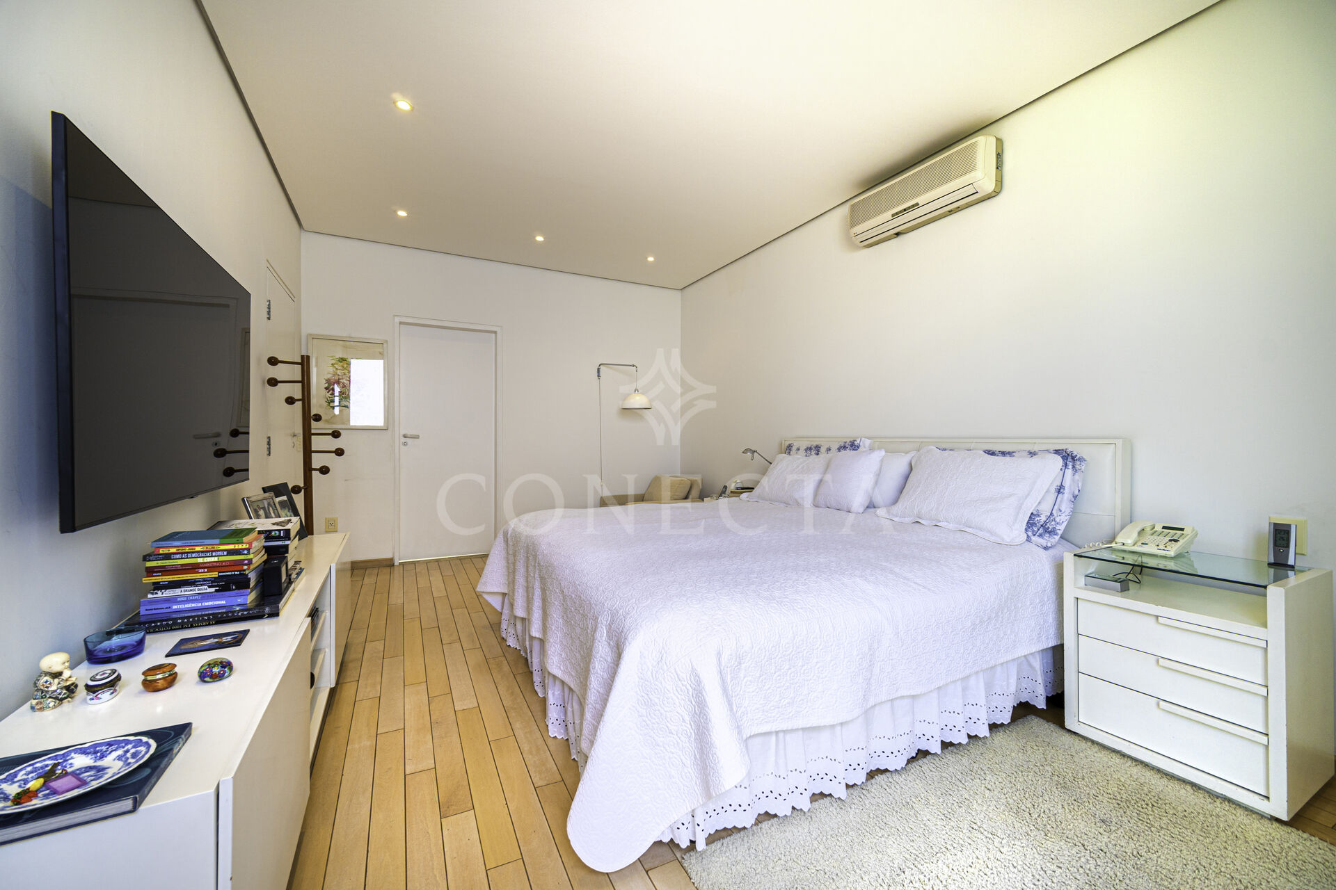 Casa à venda com 5 quartos, 1000m² - Foto 13