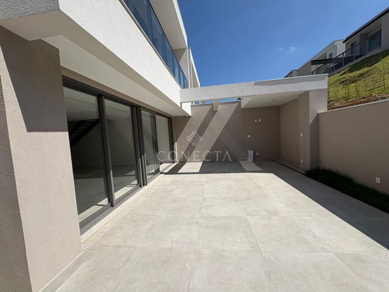 Casa, 3 quartos, 230 m² - Foto 3