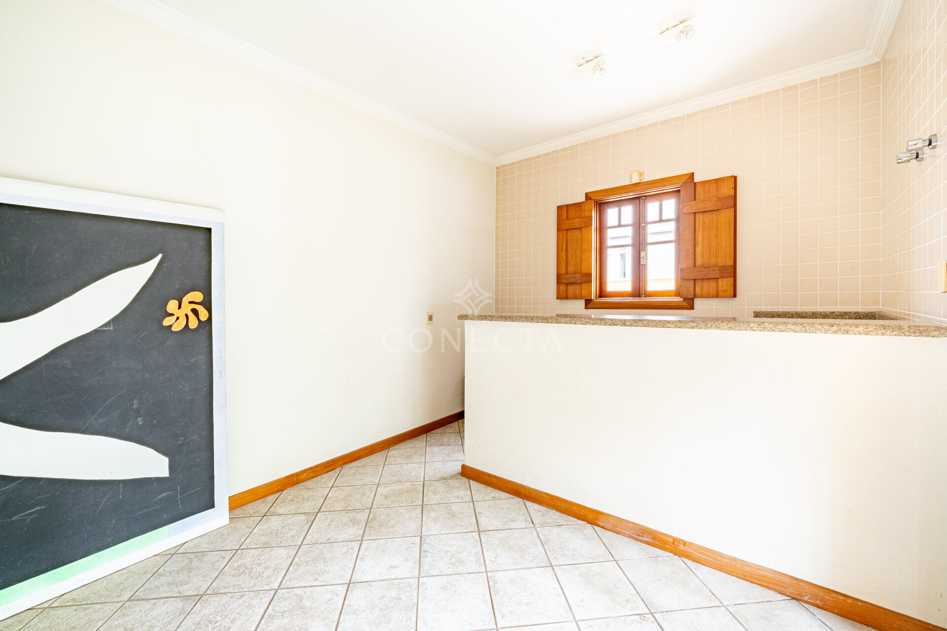 Casa para alugar com 4 quartos, 650m² - Foto 47