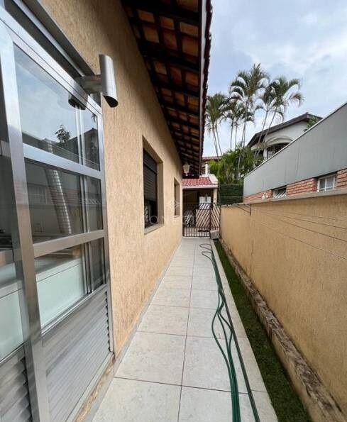 Casa à venda com 3 quartos, 429m² - Foto 26