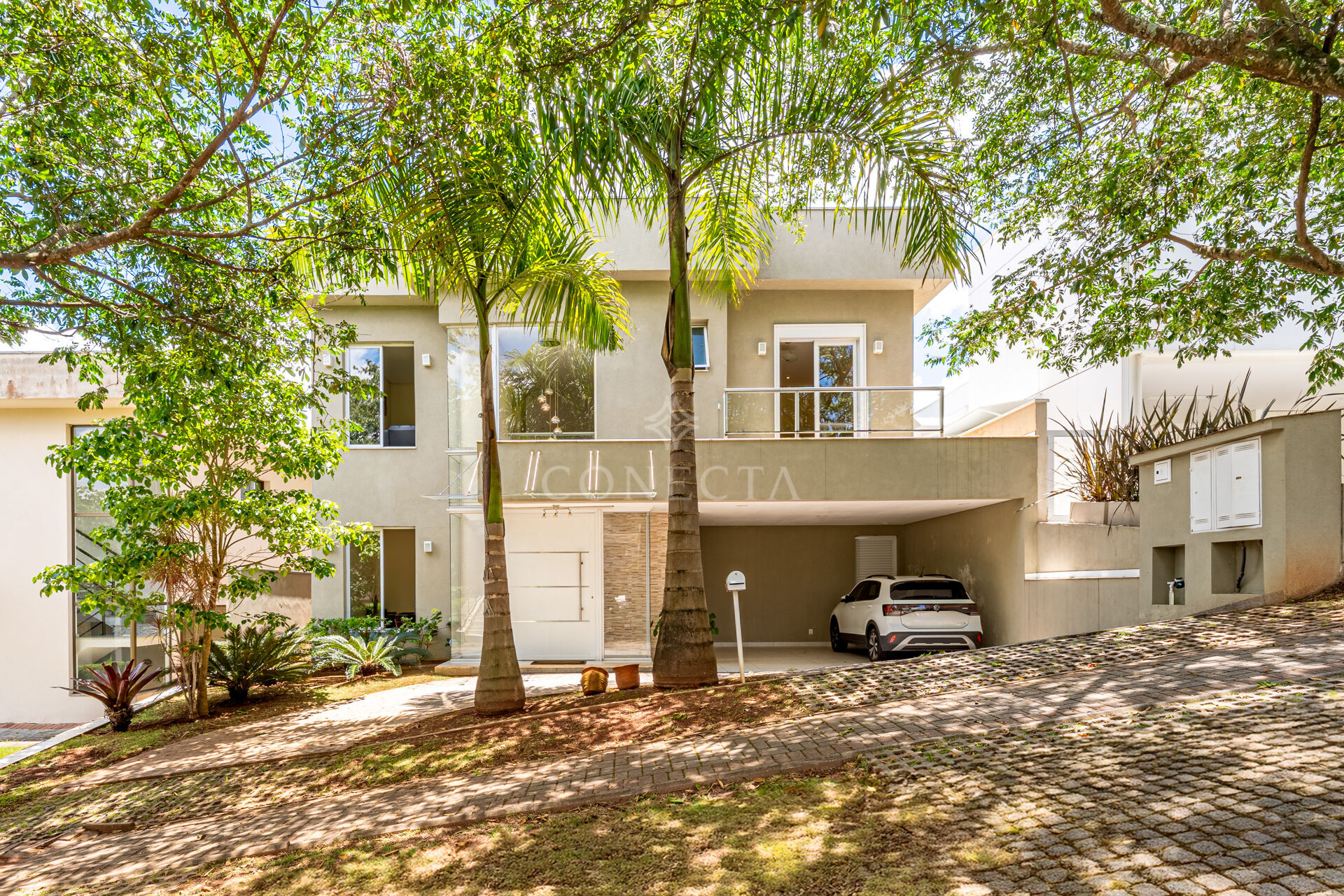 Casa, 3 quartos, 315 m² - Foto 1