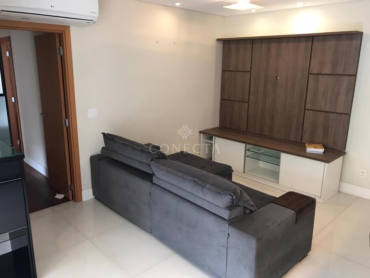 Apartamento à venda com 3 quartos, 94m² - Foto 2