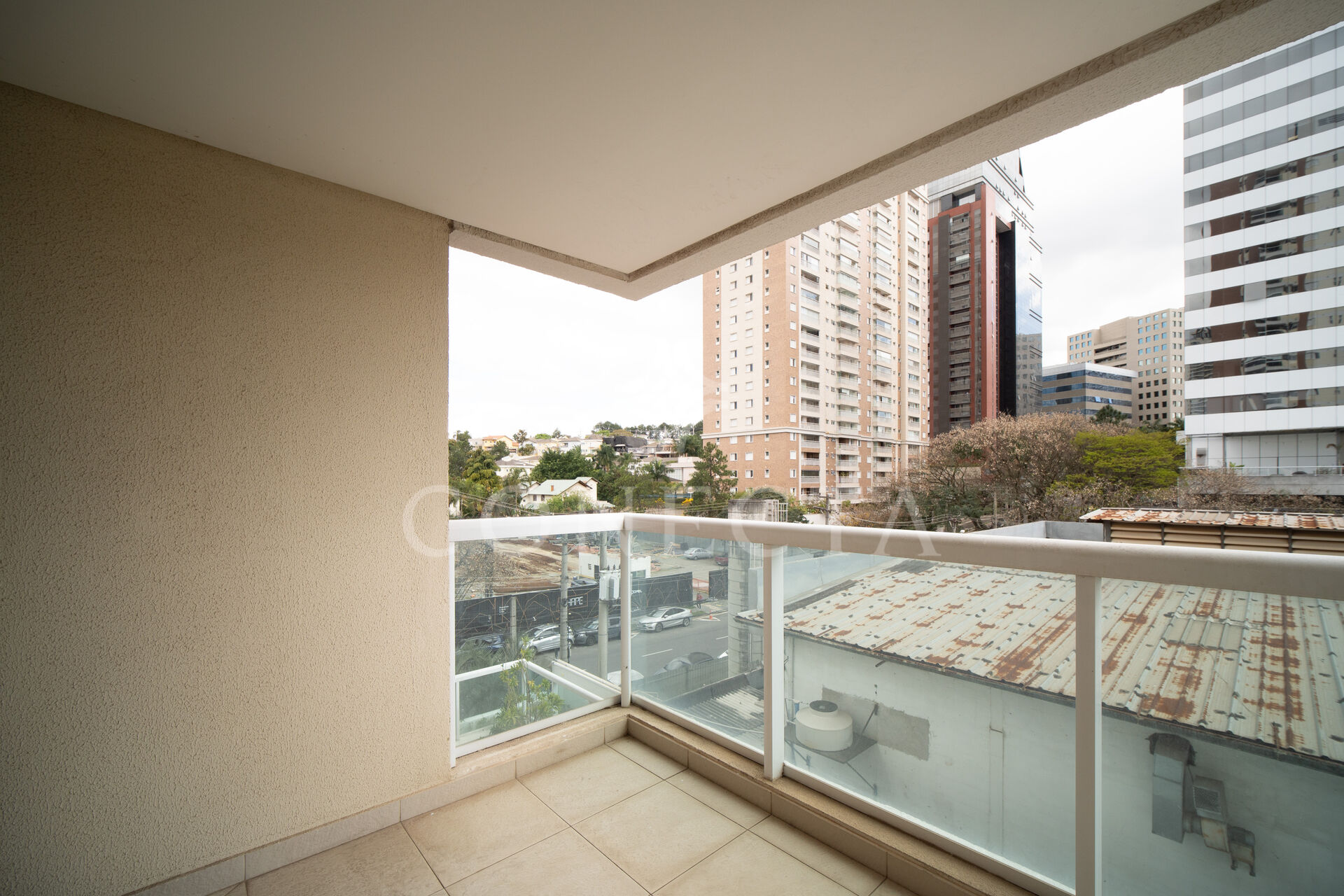 Apartamento à venda com 2 quartos, 76m² - Foto 4