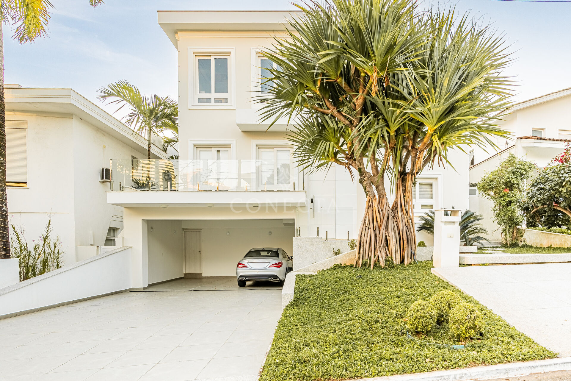 Casa, 4 quartos, 445 m² - Foto 1