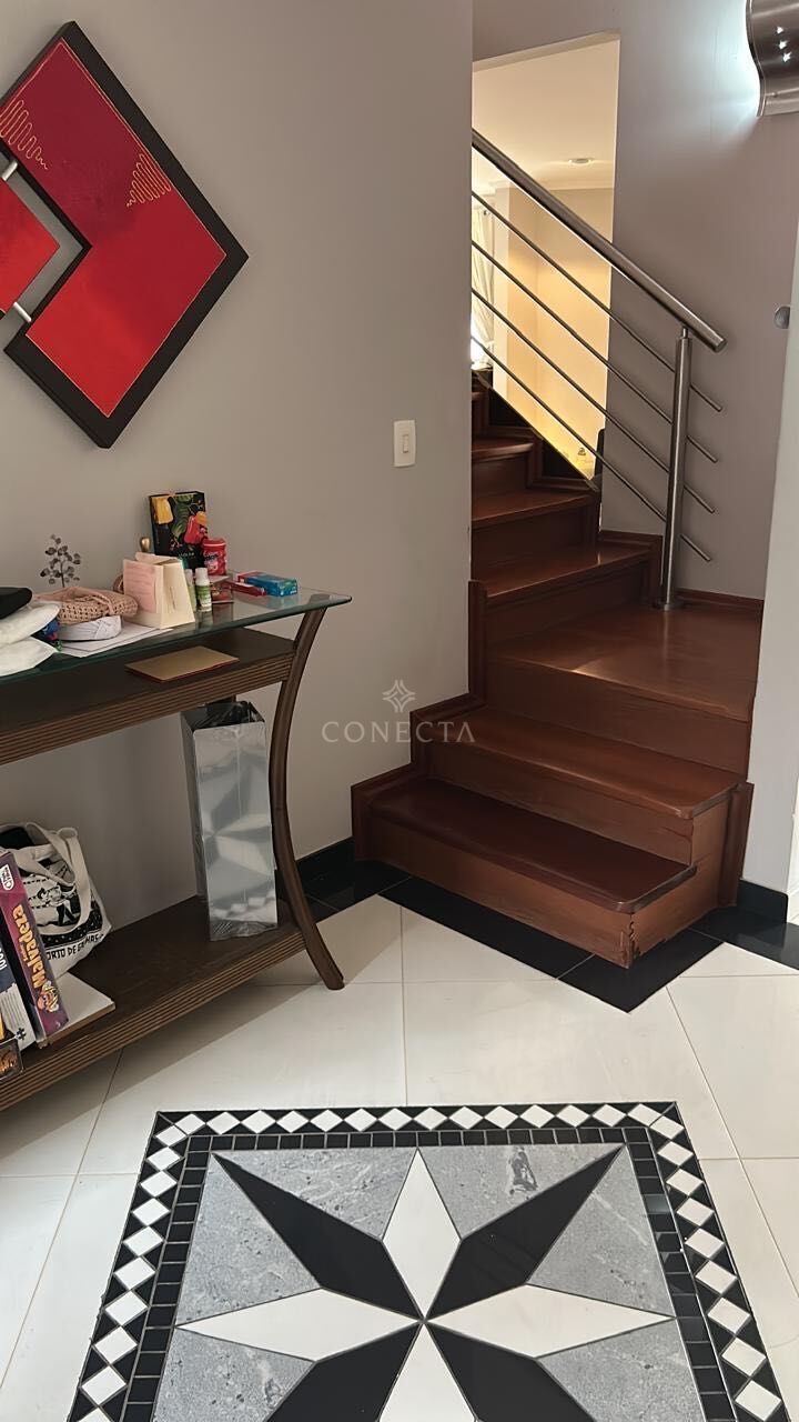 Casa, 4 quartos, 360 m² - Foto 4