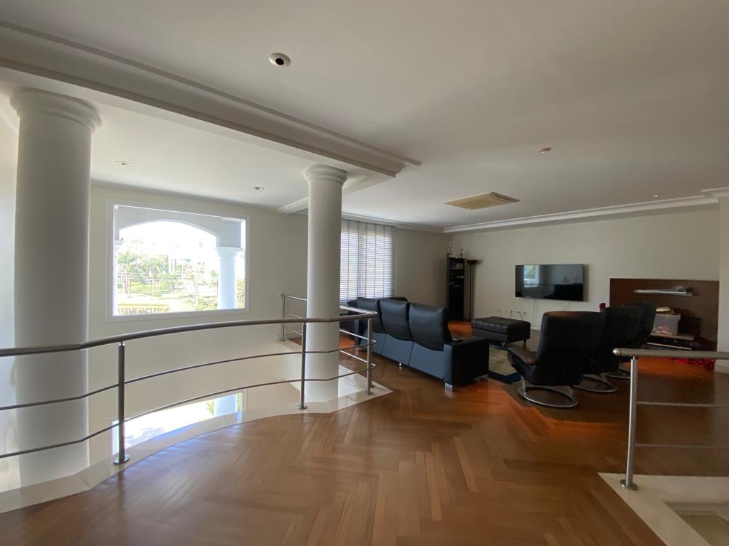 Casa à venda com 4 quartos, 750m² - Foto 19