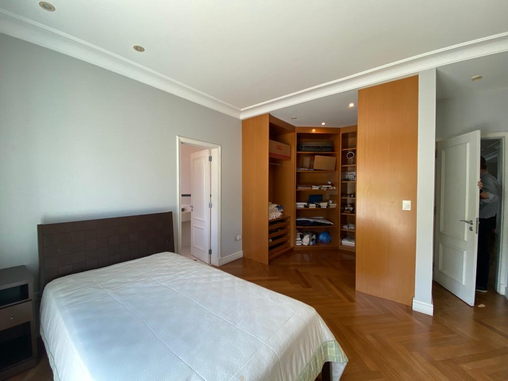 Casa à venda com 4 quartos, 750m² - Foto 23