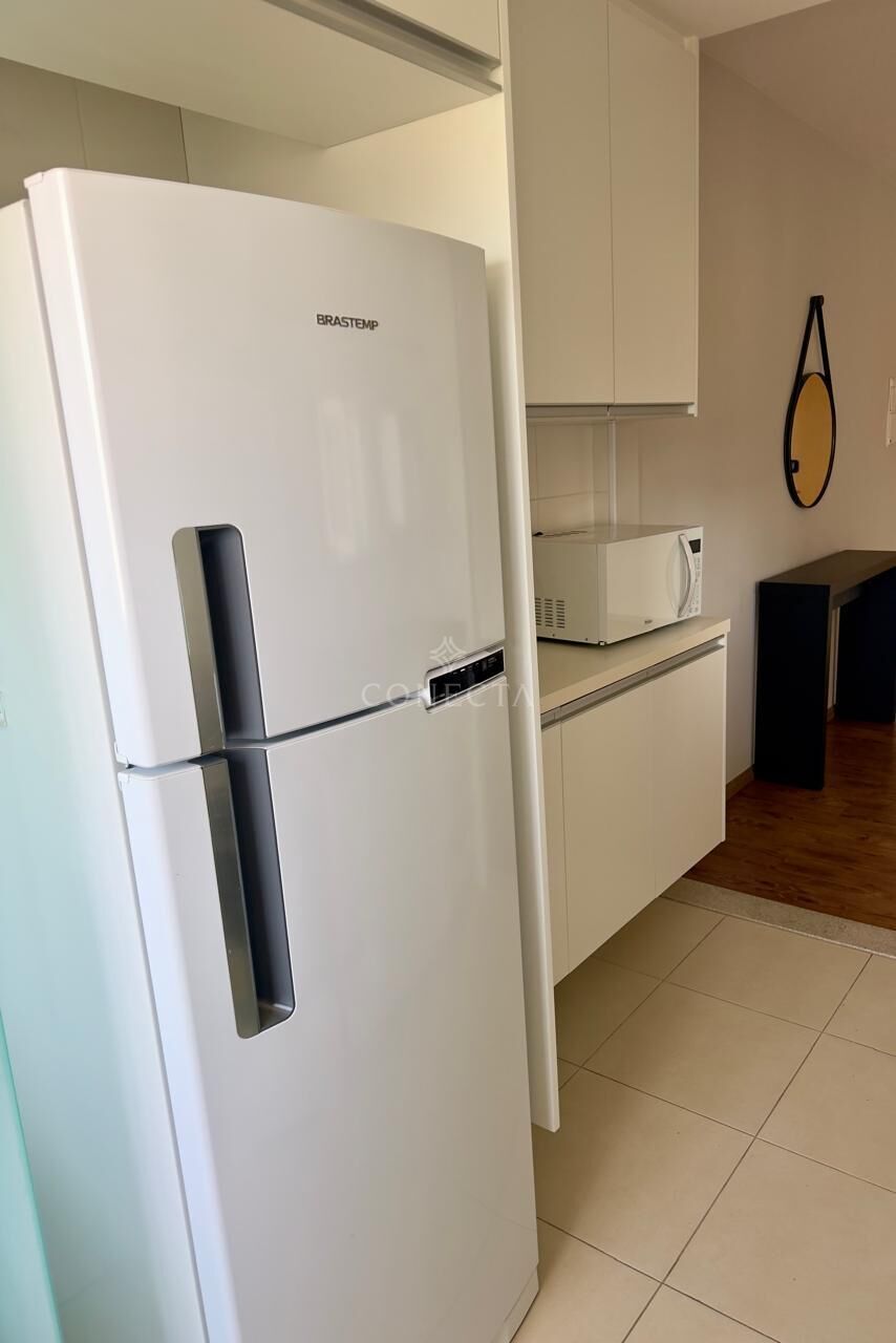 Apartamento à venda com 2 quartos, 72m² - Foto 11