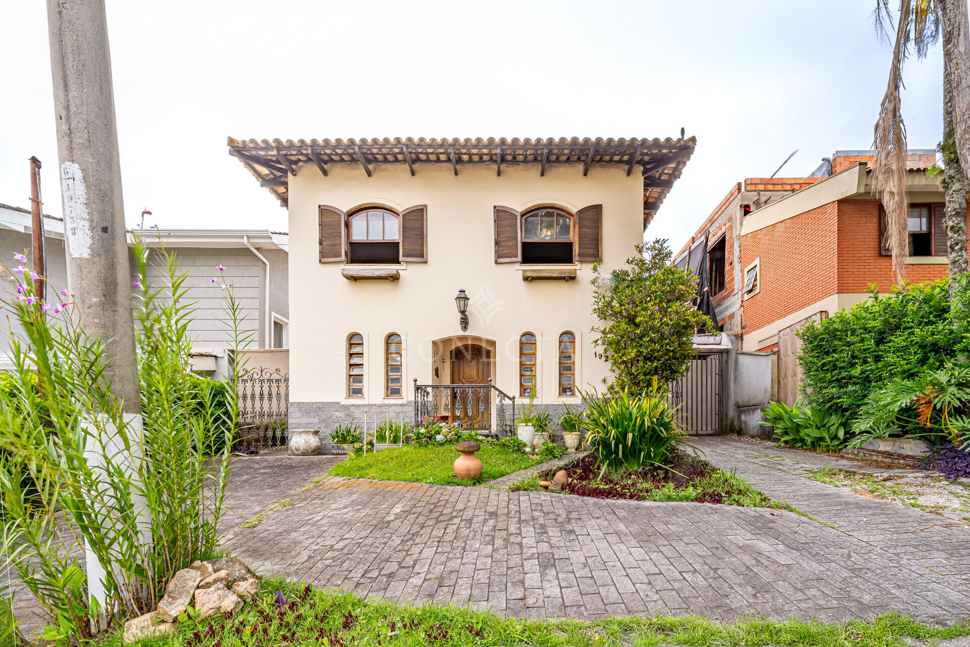 Casa, 4 quartos, 385 m² - Foto 1
