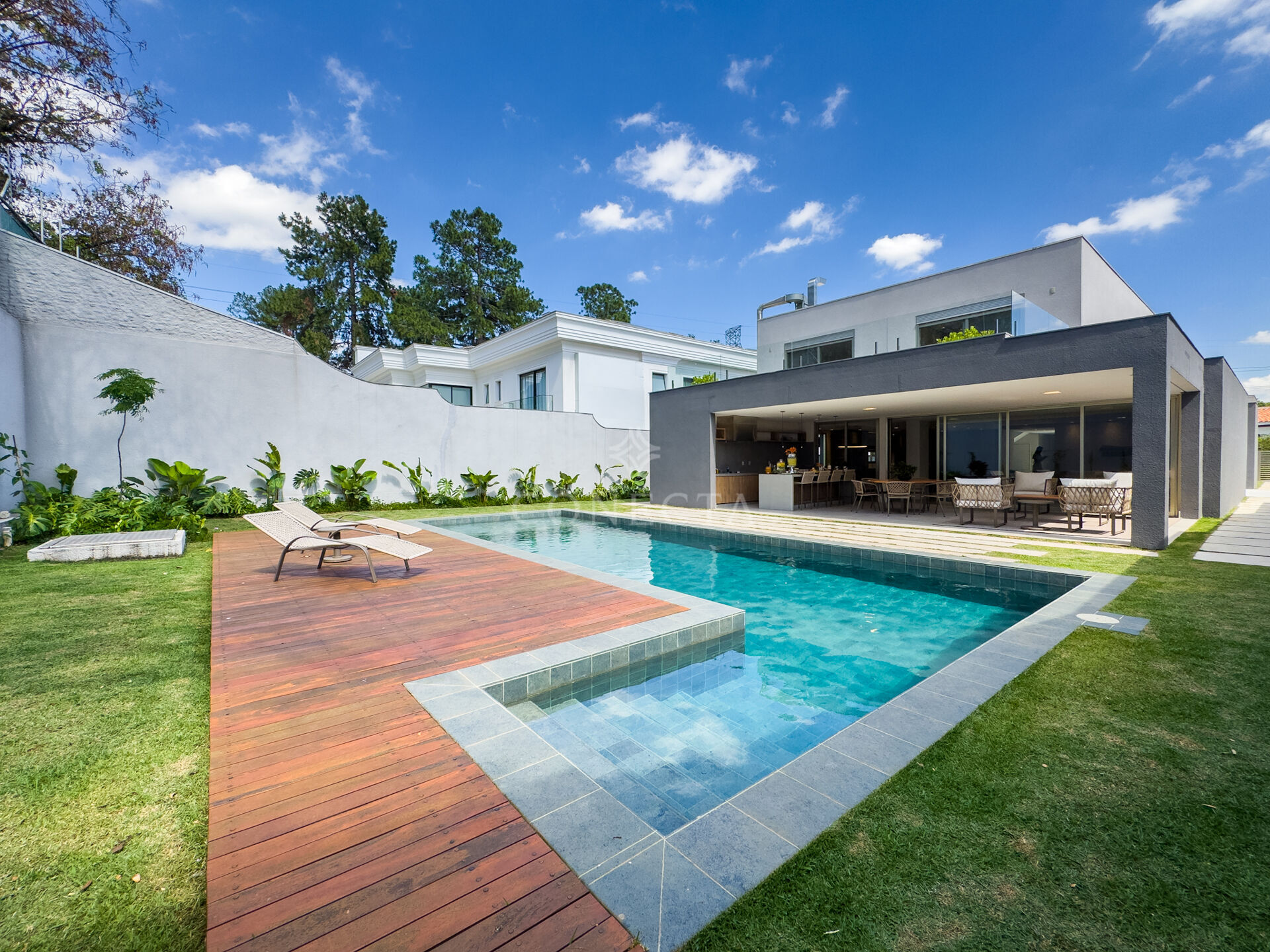 Casa, 4 quartos, 530 m² - Foto 1