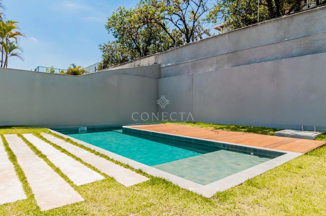 Casa à venda com 4 quartos, 530m² - Foto 6