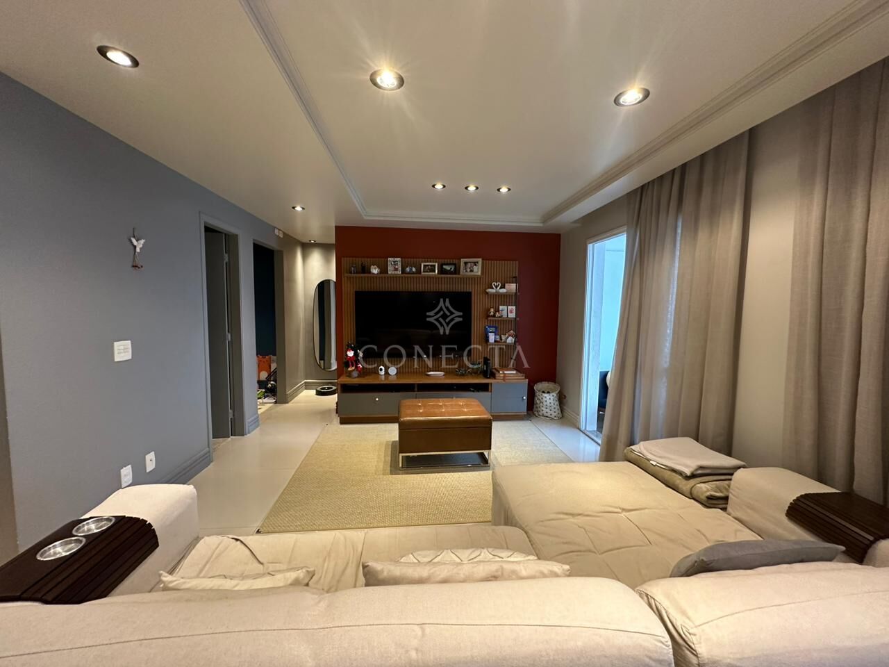 Apartamento para alugar com 3 quartos, 170m² - Foto 3