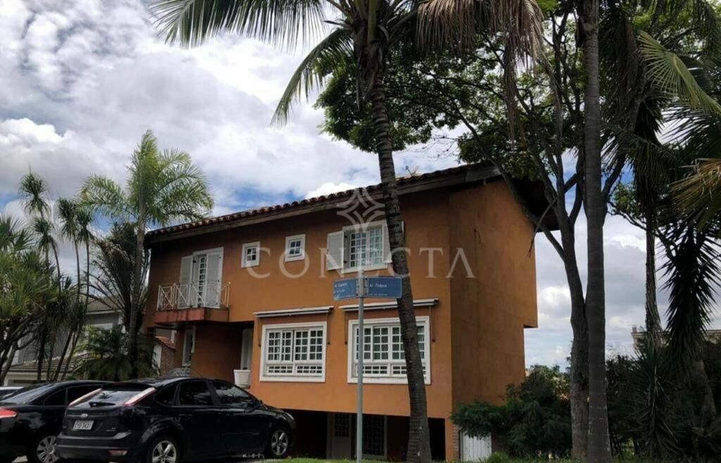 Casa à venda com 4 quartos, 417m² - Foto 1