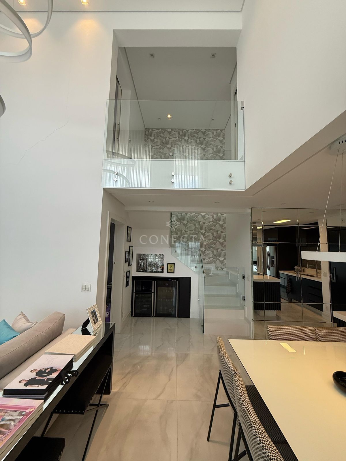 Apartamento à venda com 3 quartos, 134m² - Foto 5