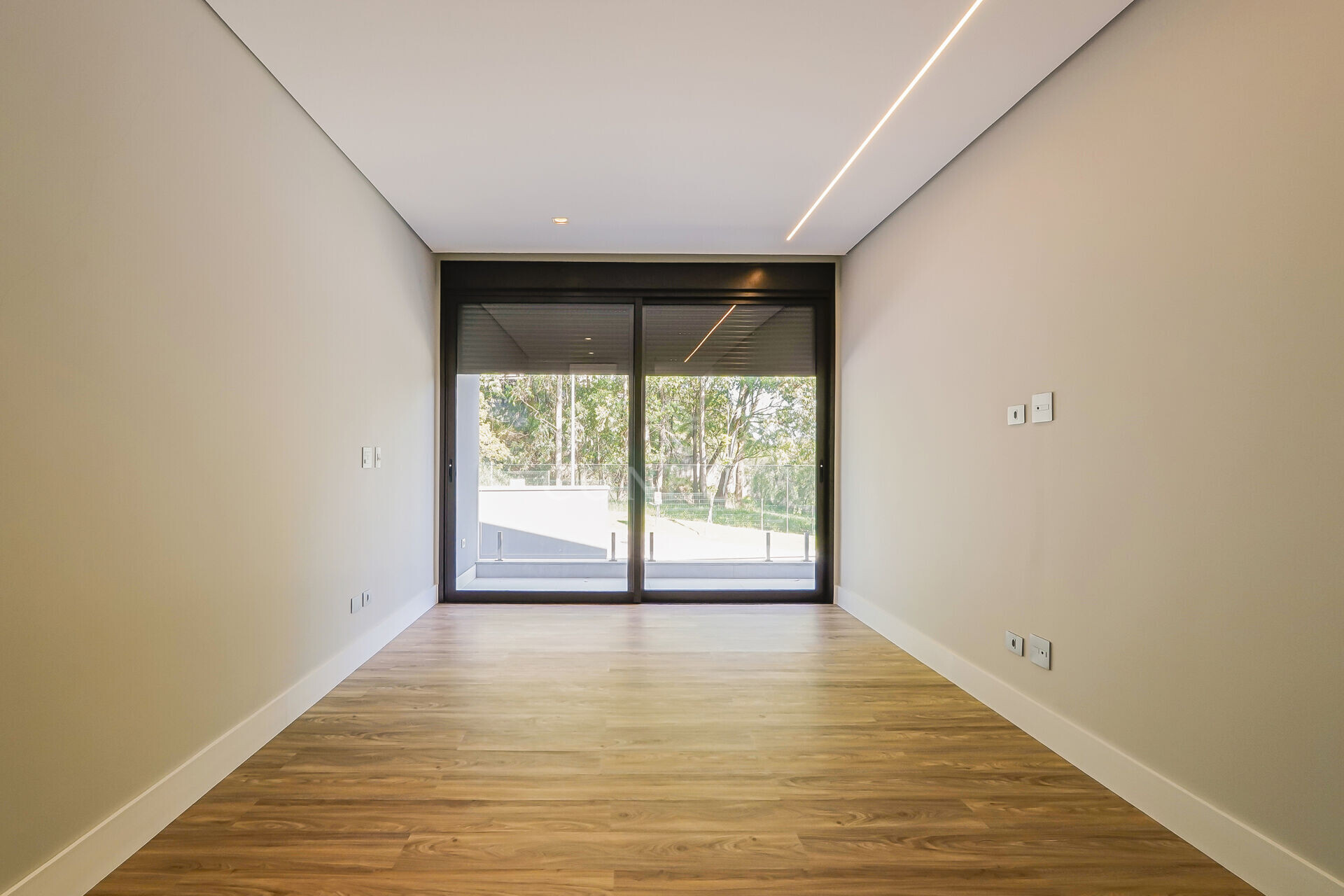 Casa à venda com 4 quartos, 593m² - Foto 11