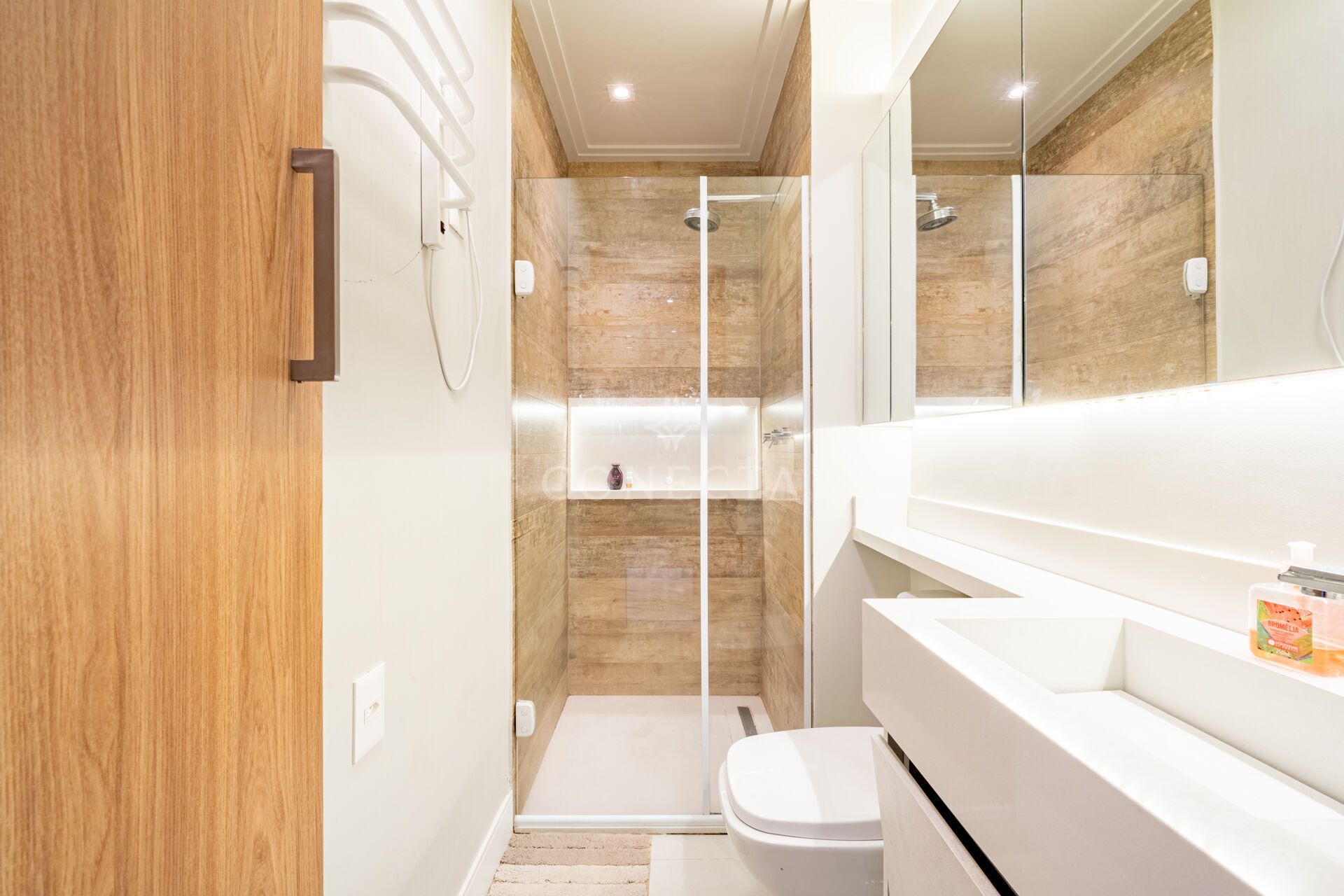 Apartamento à venda com 1 quarto, 54m² - Foto 17