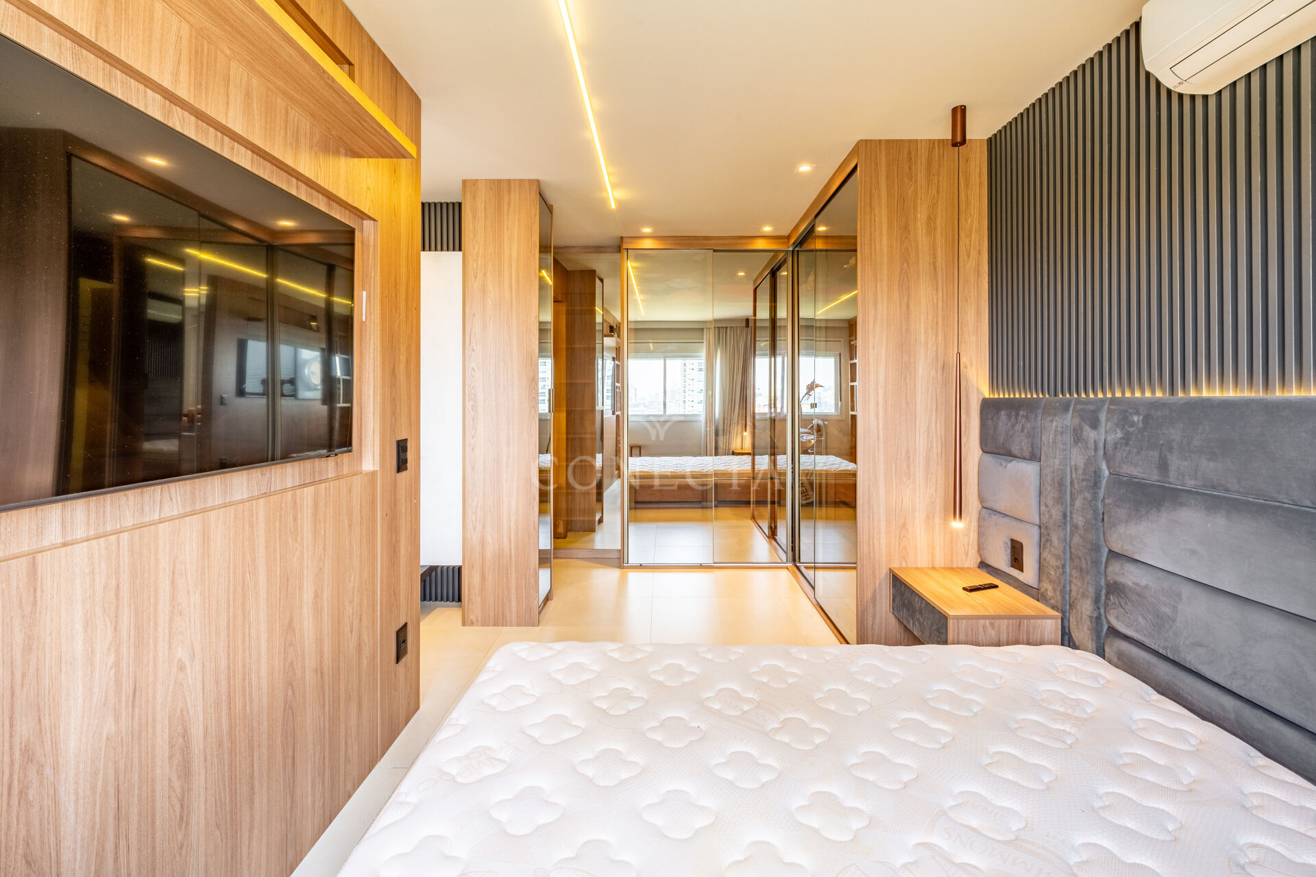 Apartamento à venda com 1 quarto, 54m² - Foto 18